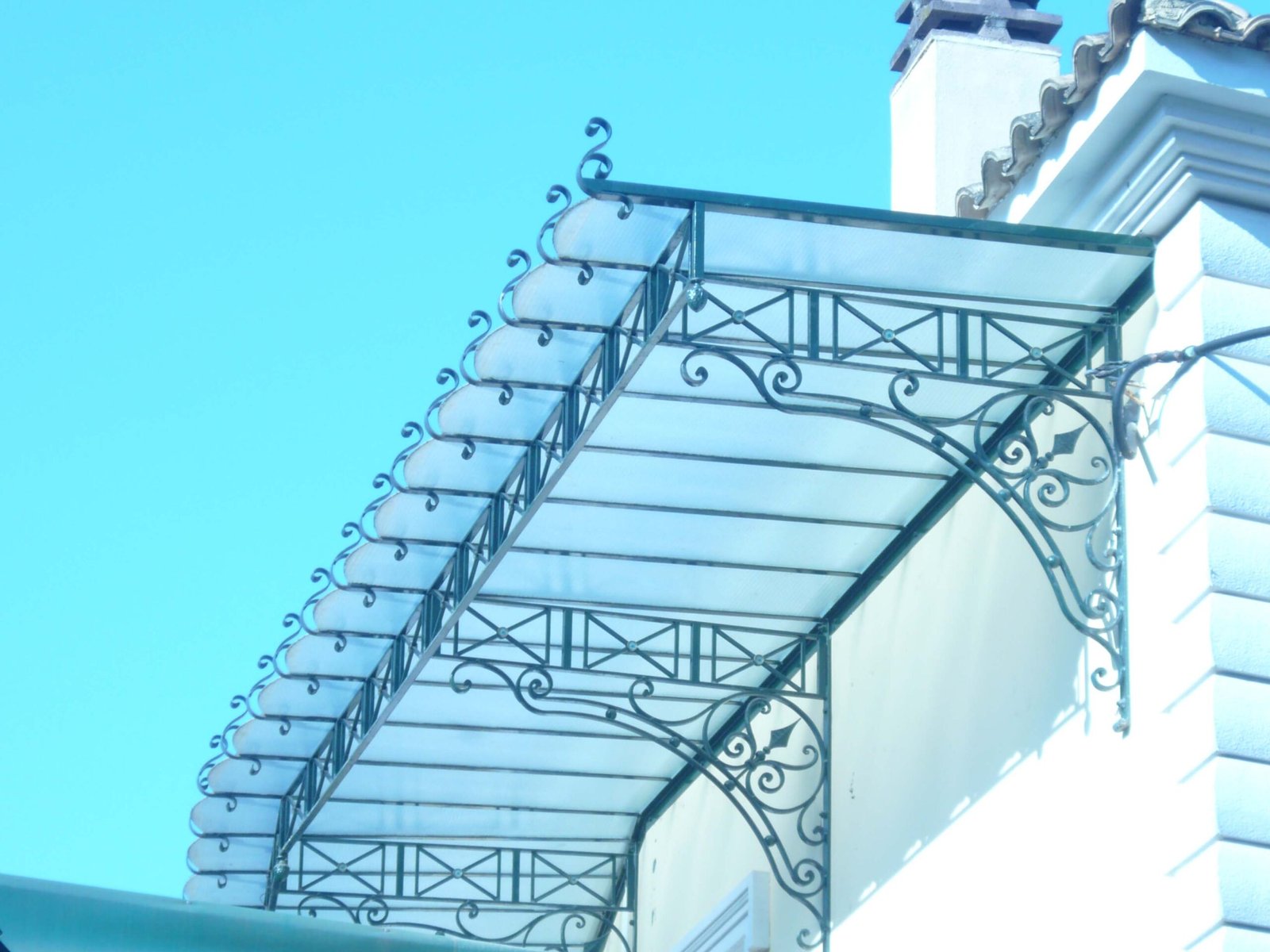 Στέγαστρα & Πέργκολες