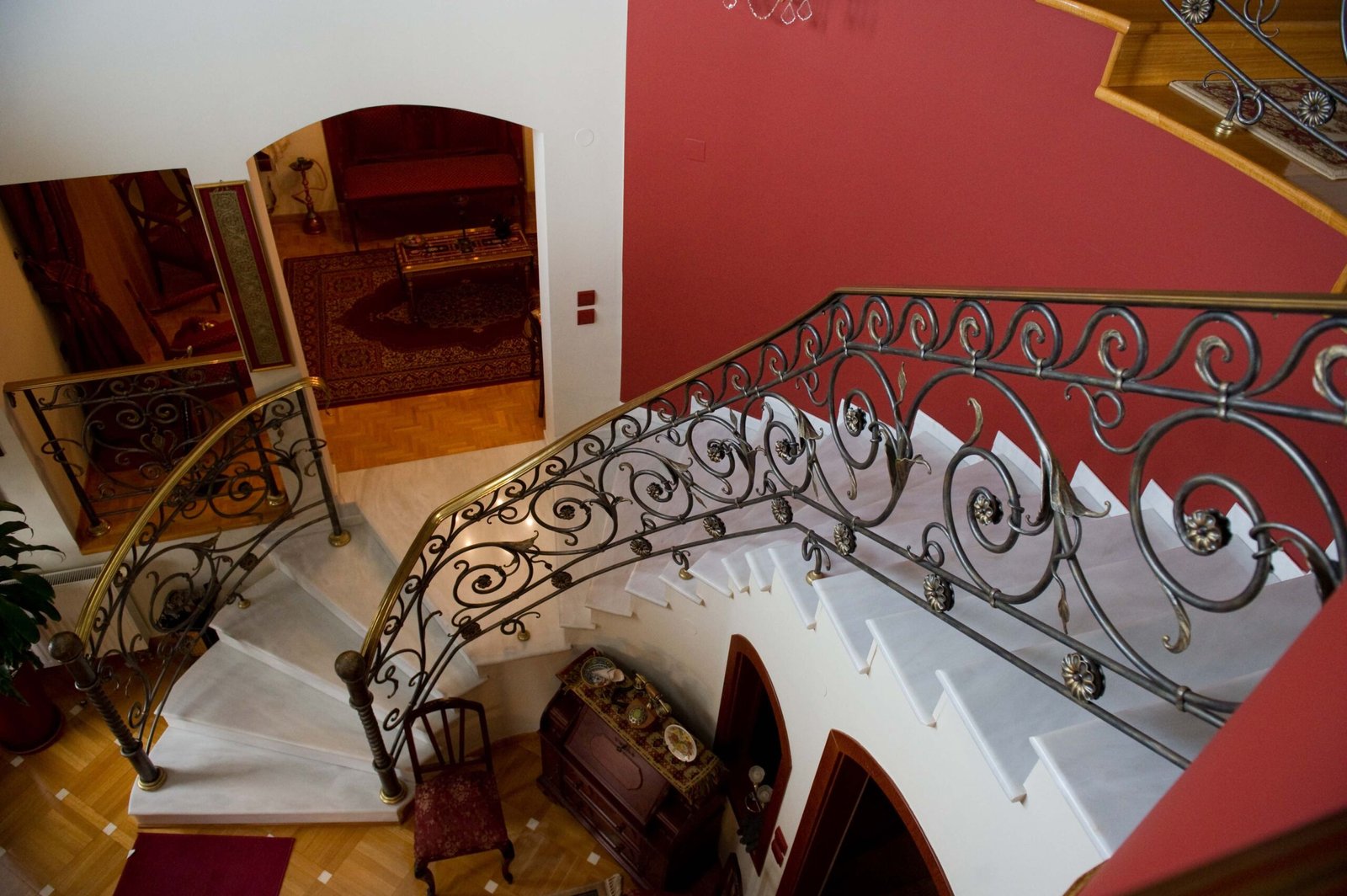 Εσωτερικές Σκάλες